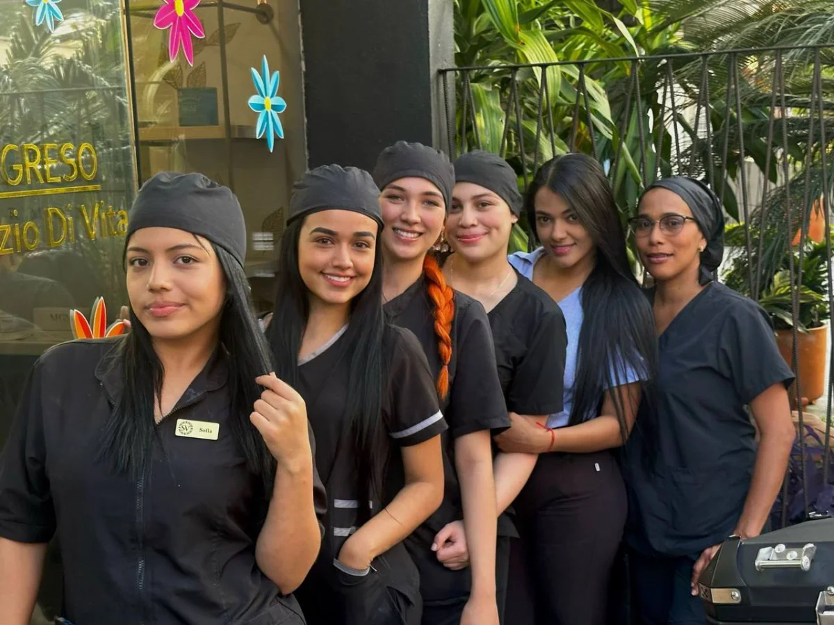 Cosmetólogas Spazio Di Vita